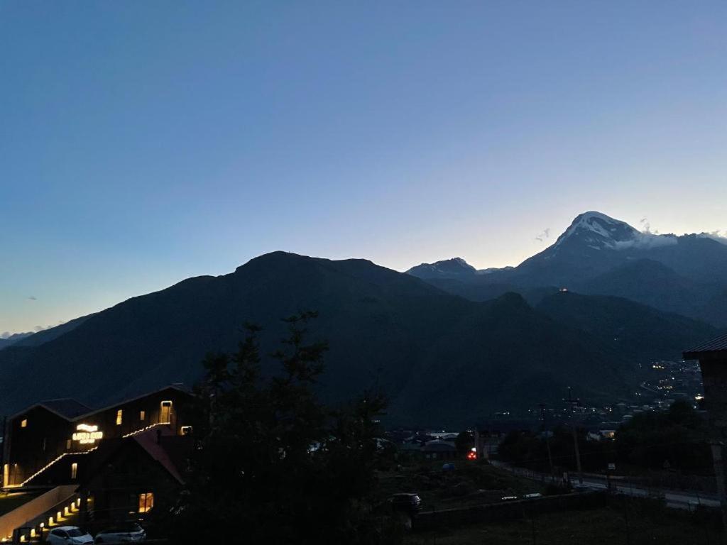 Jamarjeti Hotel Kazbegi Exterior foto